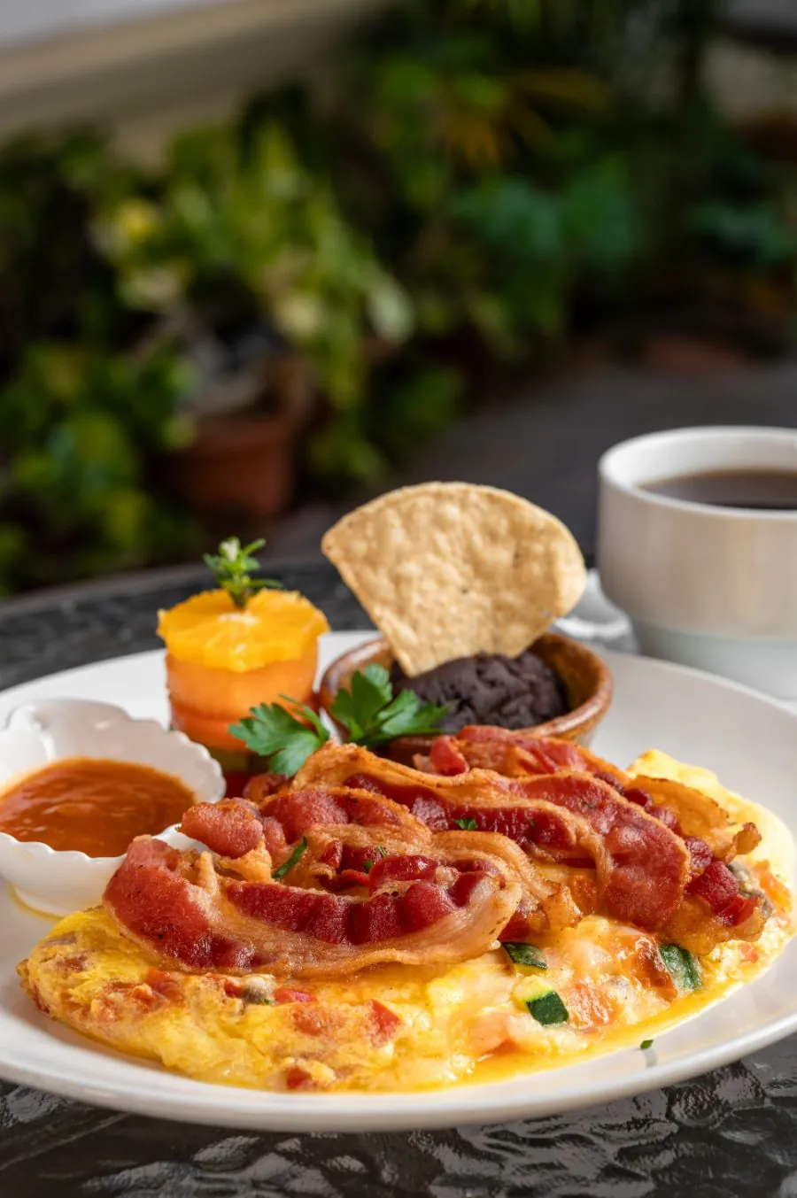 Desayuno con vista al jardín
